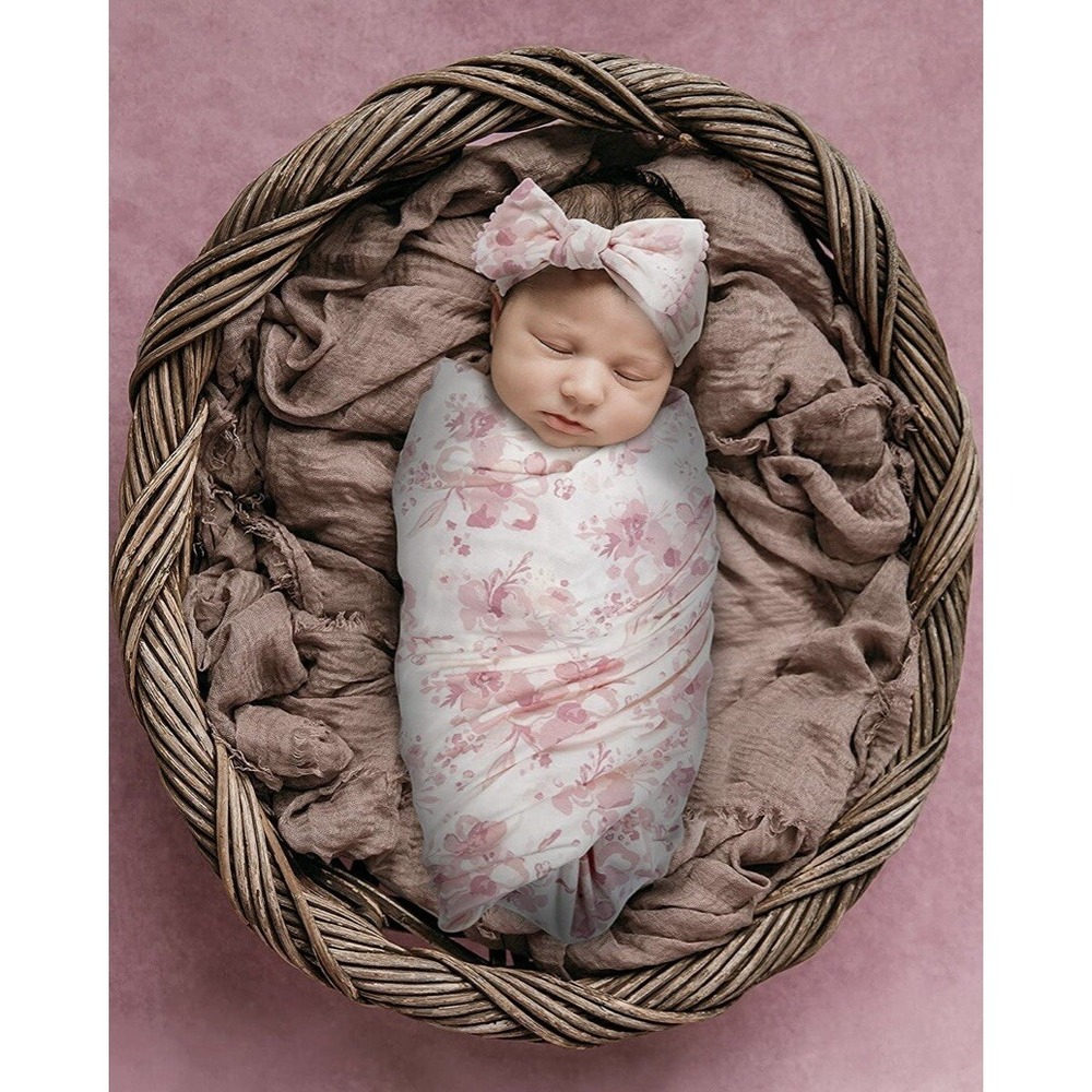 Wendy Bellissimo Girls Photo Op Headband & Swaddle Pink New with Tags Floral
